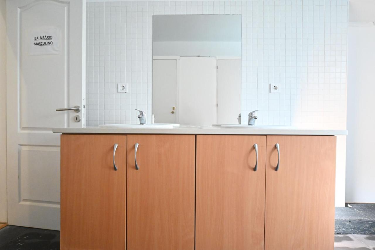 7 Requinte Hostel Лиссабон Экстерьер фото