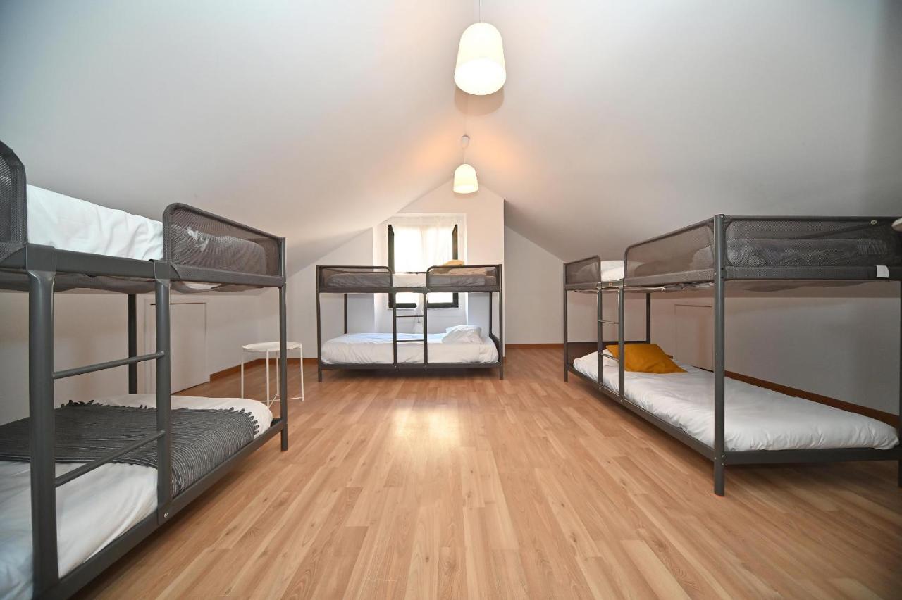 7 Requinte Hostel Лиссабон Экстерьер фото