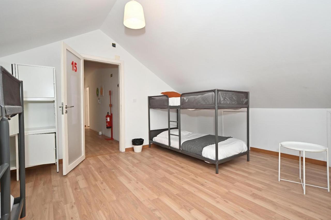 7 Requinte Hostel Лиссабон Экстерьер фото